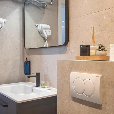 Lägenhet D&a Amphitheatre Premium With Free Parking Pula