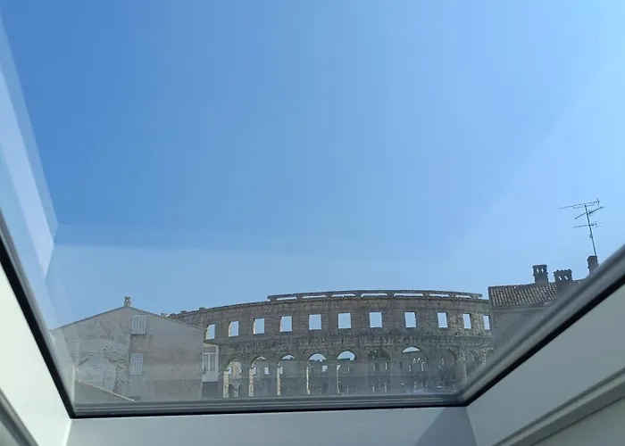 D&a Amphitheatre Premium With Free Parking *