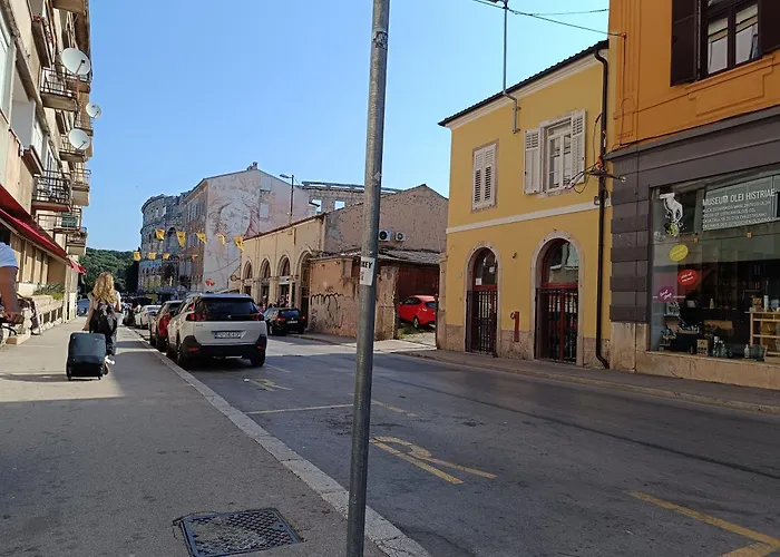 D&a Amphitheatre Premium With Free Parking Apartamento Pula