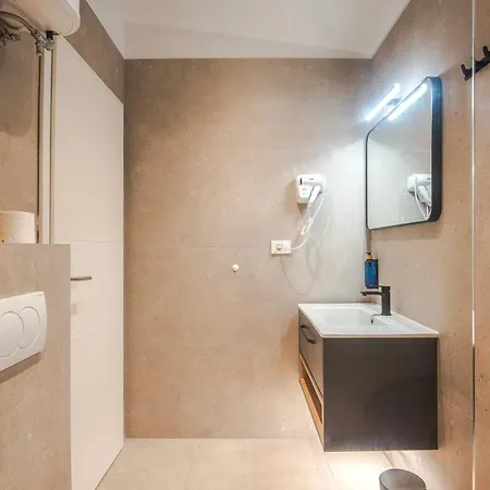 D&a Amphitheatre Premium With Free Parking Apartman Póla
