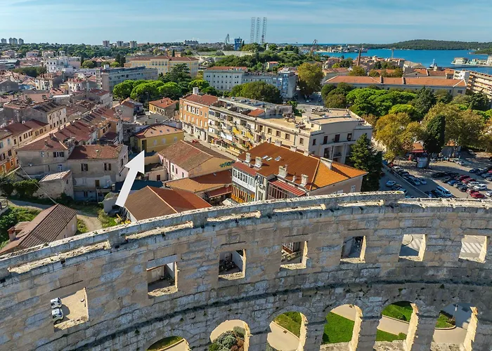 D&a Amphitheatre Premium With Free Parking Apartment Pula